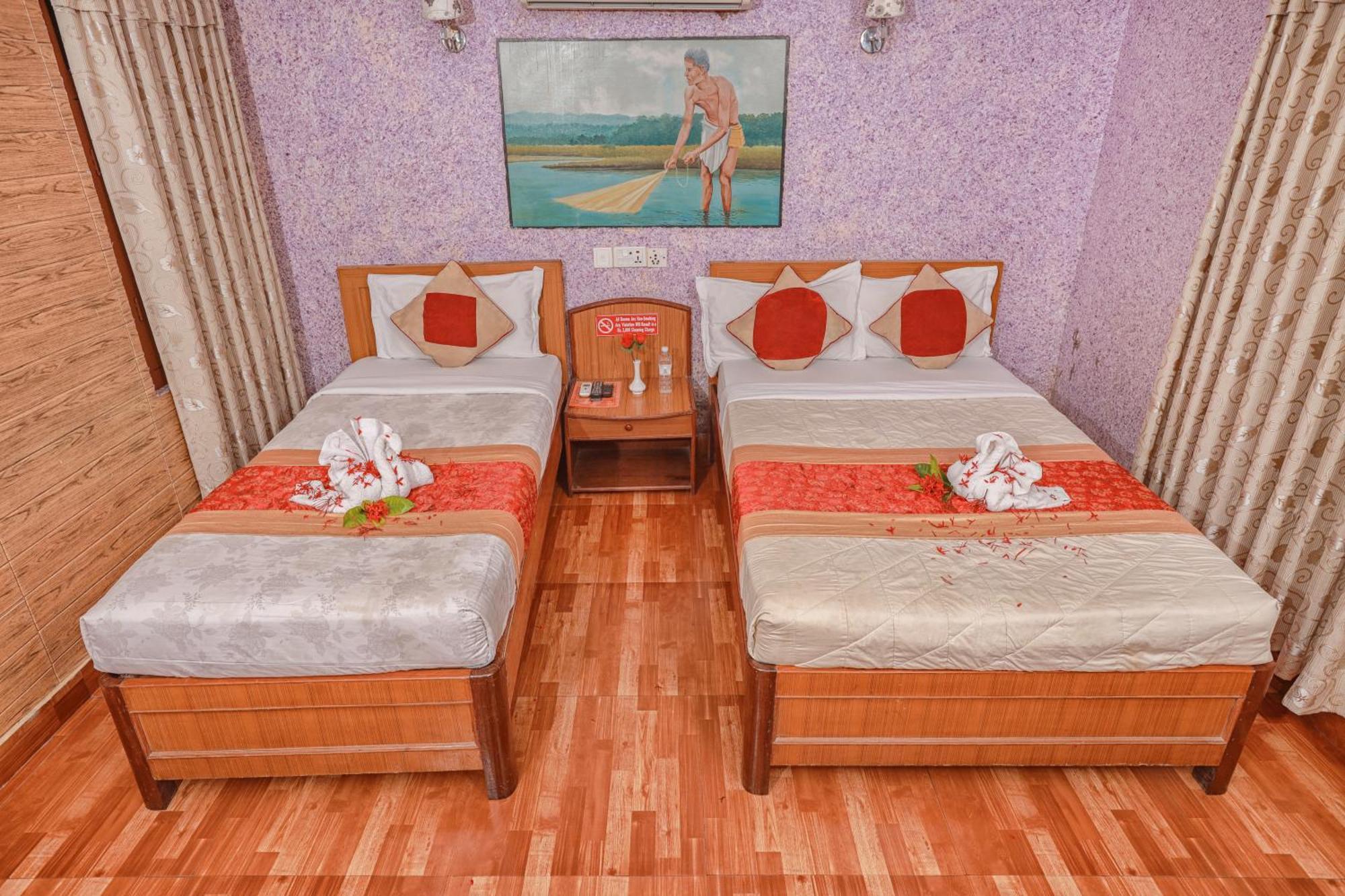 Hotel Wildlife Camp Sauraha Ngoại thất bức ảnh