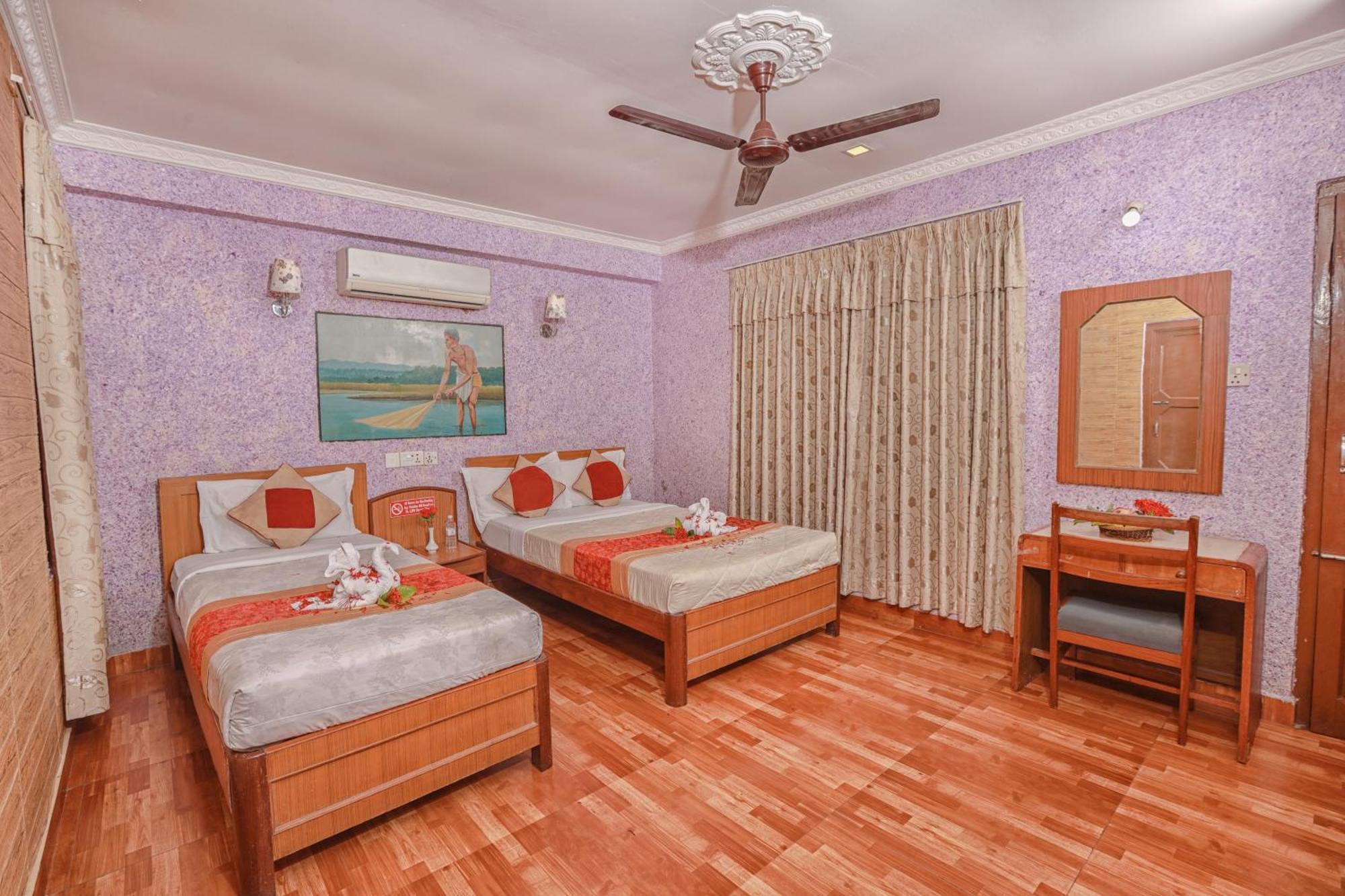 Hotel Wildlife Camp Sauraha Ngoại thất bức ảnh