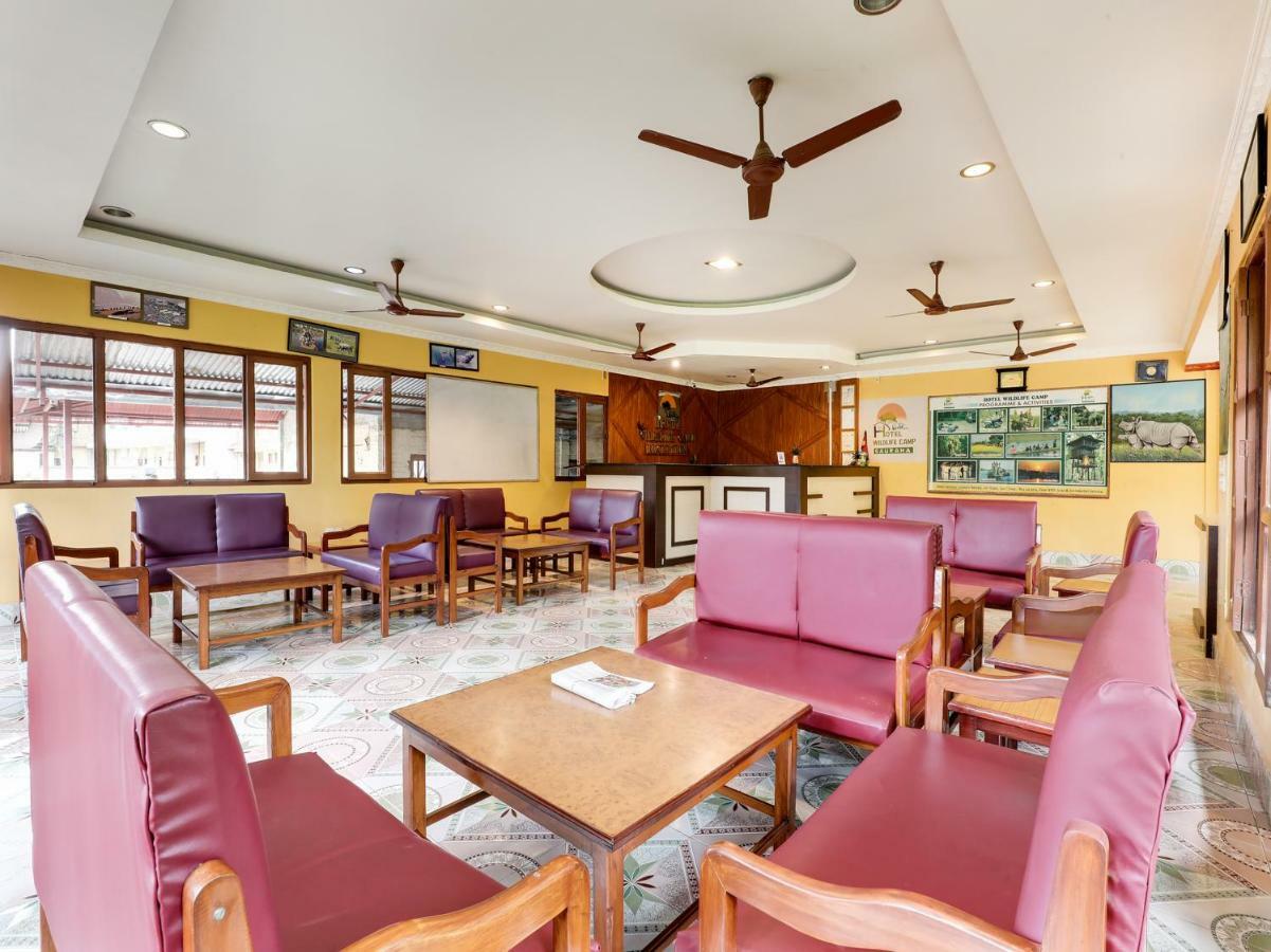 Hotel Wildlife Camp Sauraha Ngoại thất bức ảnh